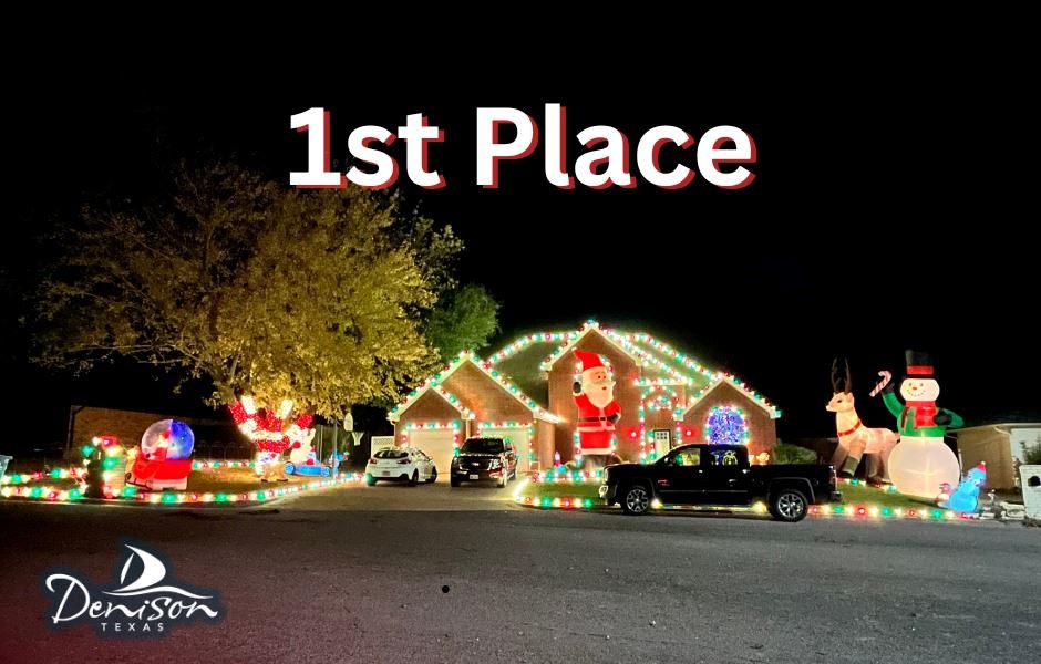 City of Denison Holiday Yard of the Year 2024 Winner